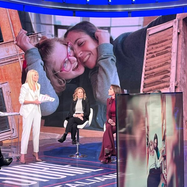 L'Avv. Daniela Bardoni - Rai 1- Trasmissione sulle truffe romantiche online note anche come ' Romance Scam'  e sull'Occupazione abusiva di immobile da parte di persone indigenti.